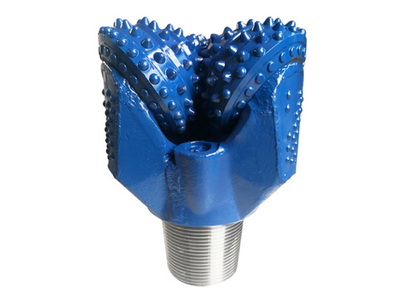 Tricone bit